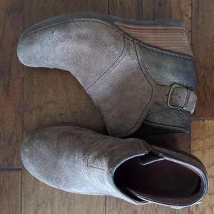 Dansko Shirley wedge bootie